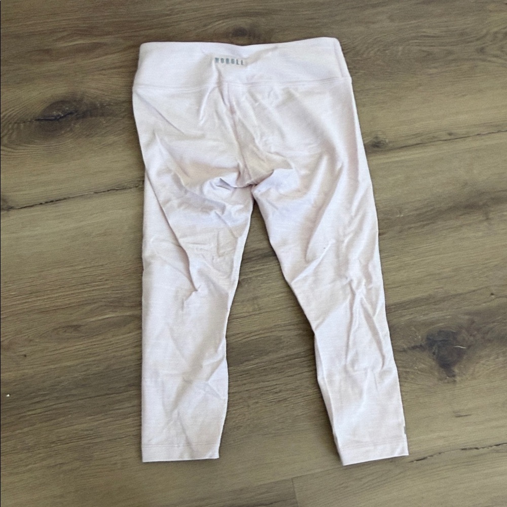 NOBULL Light Pink Capri Leggings